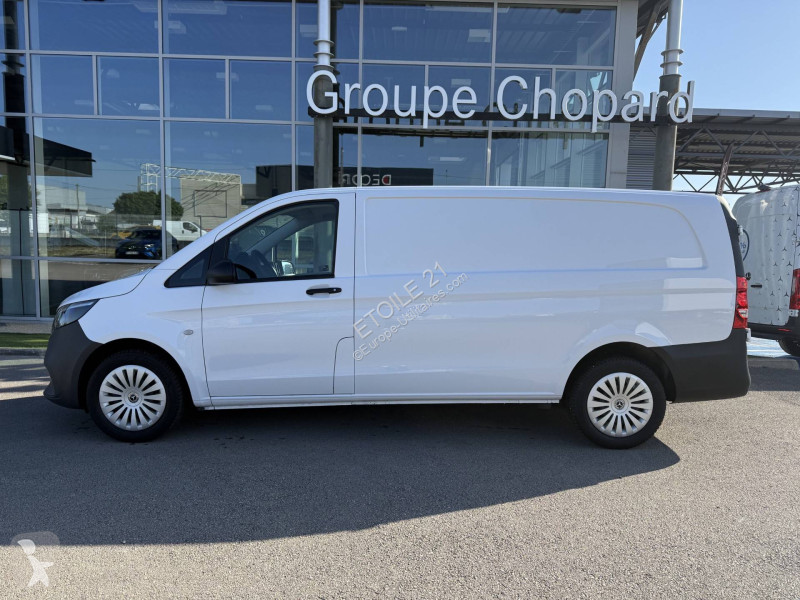 Samochód dostawczy Mercedes VITO FOURGON 116...