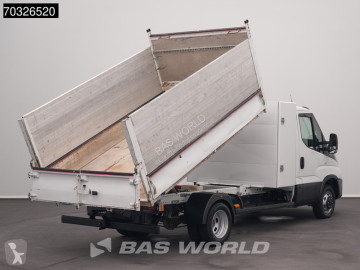 Con volquete Iveco