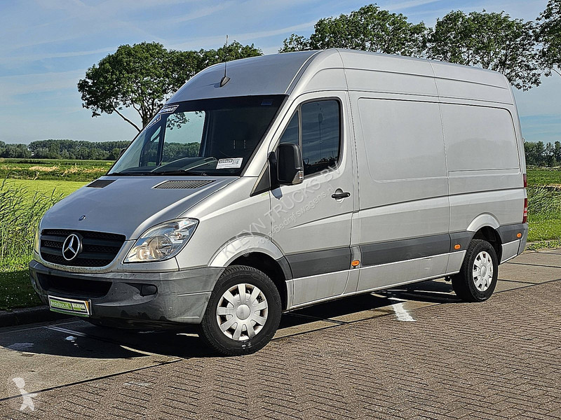 Furgoneta Mercedes 319 V6 3.0ltr ac aut