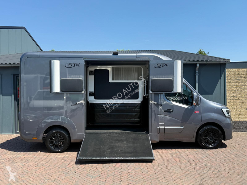 Renault STX S3 Paardenwagen Hengsten uitvoering...