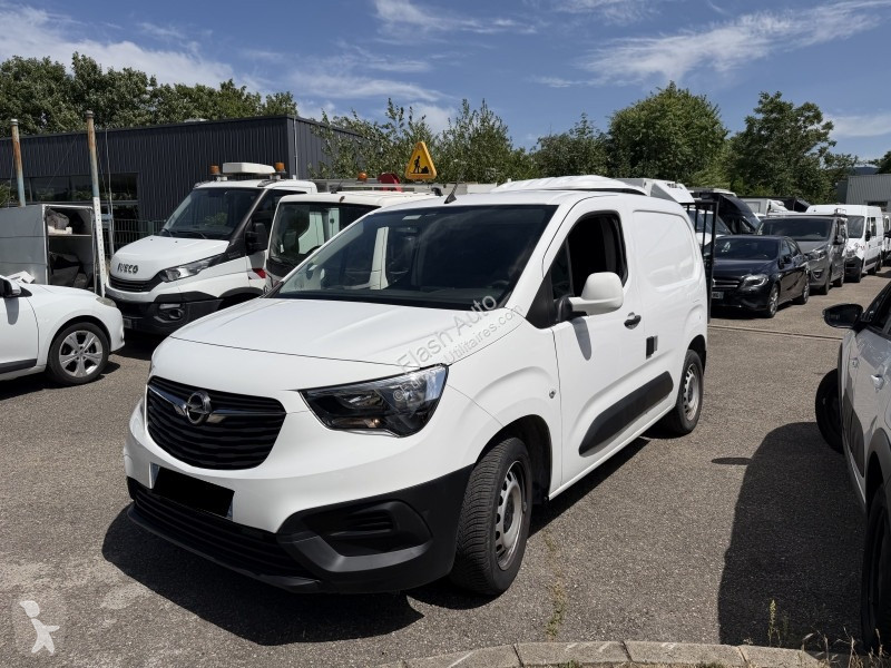 Furgoneta Opel COMBO FRIGO 1.5 100CH PX 12000€ HT