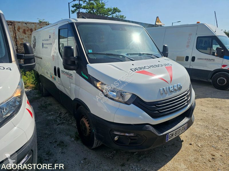 Комерційні автомобілі Iveco 35S14N