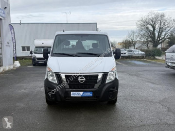 عربة نفعية منصة Nissan