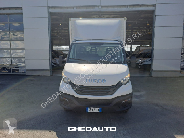 Furgoneta Iveco 35C14H BOX