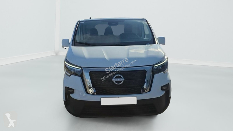Véhicule utilitaire Nissan PRIASTAR FOURGON