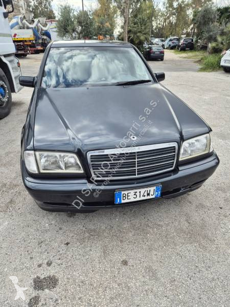 Furgoneta Mercedes