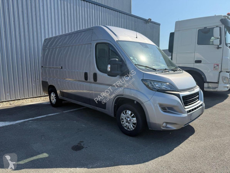عربة نفعية Peugeot  BOXER