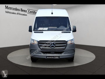 Caja cerrada Mercedes