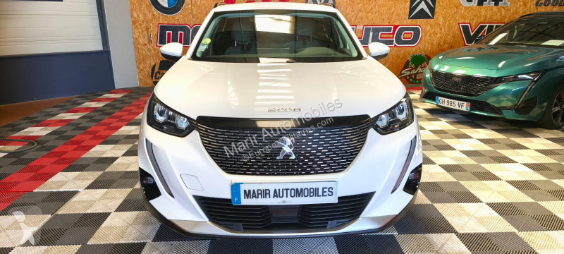 عربة نفعية Peugeot