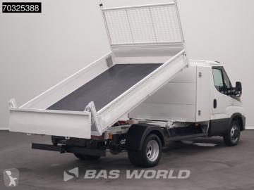 Užitkový vůz s korbou Iveco