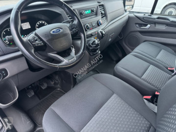 Fourgon moyen Ford