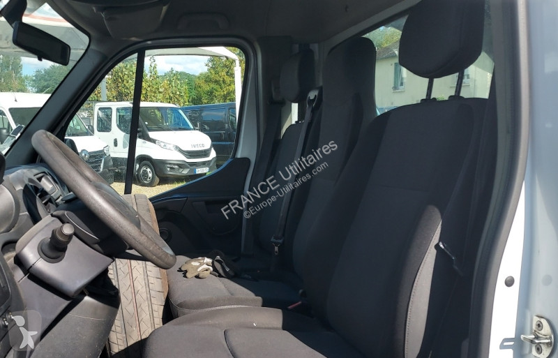 Véhicule utilitaire Renault MASTER III BENNE...