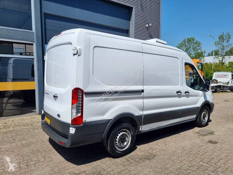 Nyttofordon Ford 2.2 TDCI 125PK L2H2 Koelwagen...