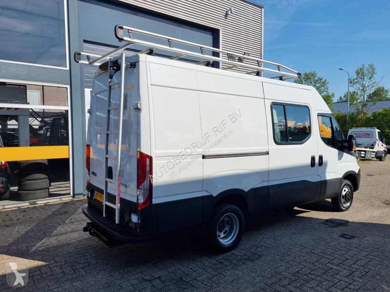 Samochód dostawczy Iveco 35C18 3.0D L2H2 DC...