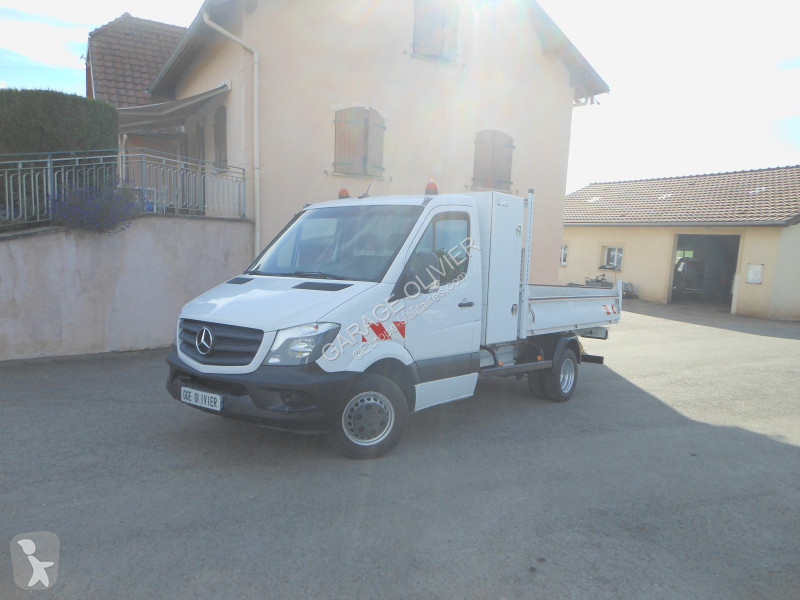 Véhicule utilitaire Mercedes Benne 514 CDI 37...