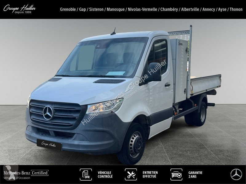 Véhicule utilitaire Mercedes 514 CDI 37 benne...