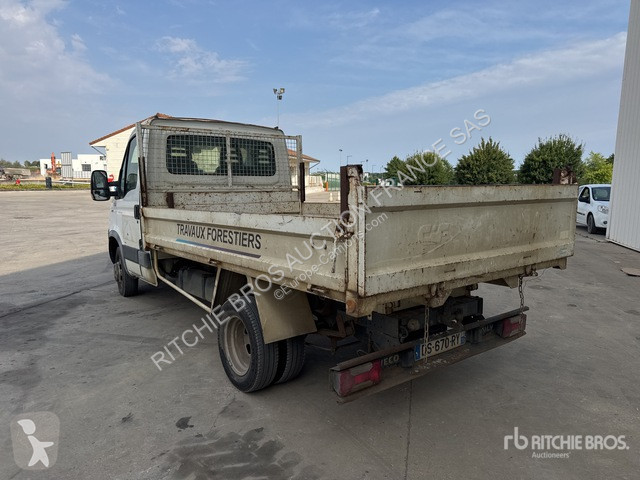 Iveco  35C12 van