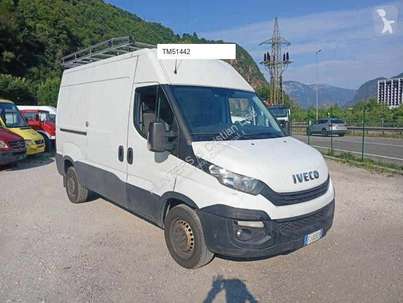 Veicolo commerciale Iveco 35-150