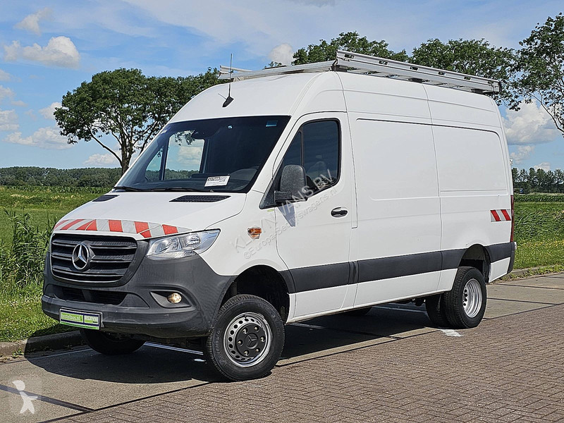 Samochód dostawczy Mercedes 516 CDI 4X4 ALLRAD...