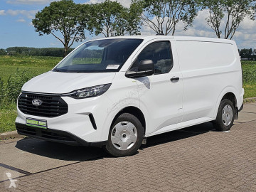 Caja cerrada Ford