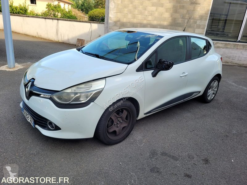 عربة نفعية Renault CLIO