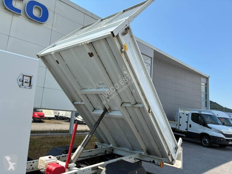 Véhicule utilitaire Iveco CCb 35C16H3.0 L -...