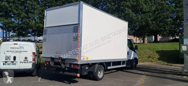Véhicule utilitaire Iveco