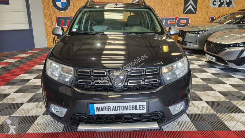 عربة نفعية Dacia SANDERO