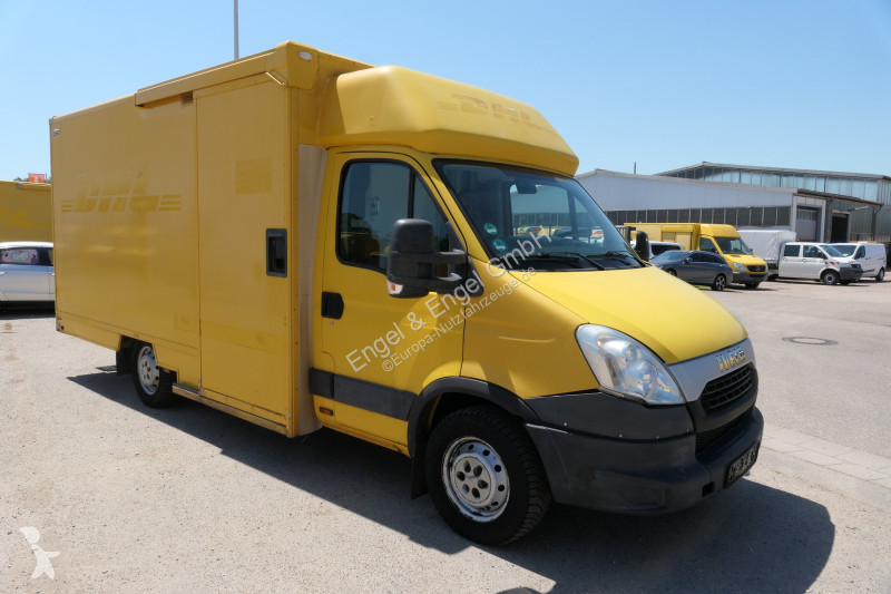 Iveco Daily 35 S11 C30C AUTOMATIK KAMERA Regale...