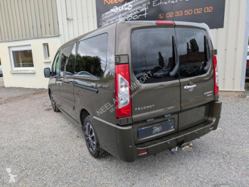 عربة نفعية مقفلة Peugeot