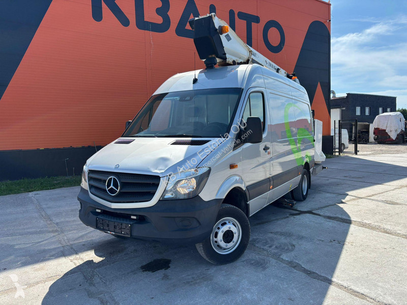 Samochód dostawczy Mercedes 519 CDI 4x4...