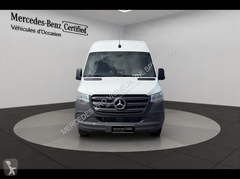 عربة نفعية Mercedes Fg 315 CDI 37 3T5 Pro
