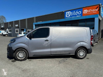 Fourgon moyen Toyota