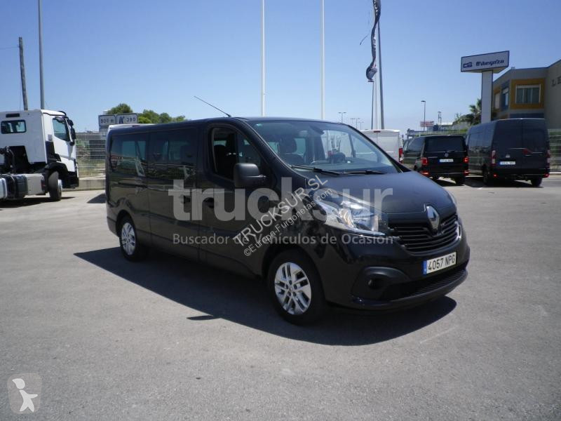عربة نفعية Renault  TRAFIC 8 PLAZAS  125CV