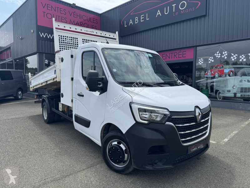 Véhicule utilitaire Renault 2.3