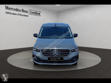 Furgon dostawczy Mercedes