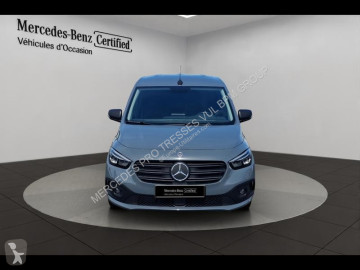 Fourgon Mercedes