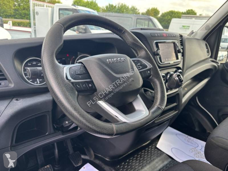 Furgoneta Iveco