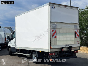 عربة نفعية مقفلة Iveco