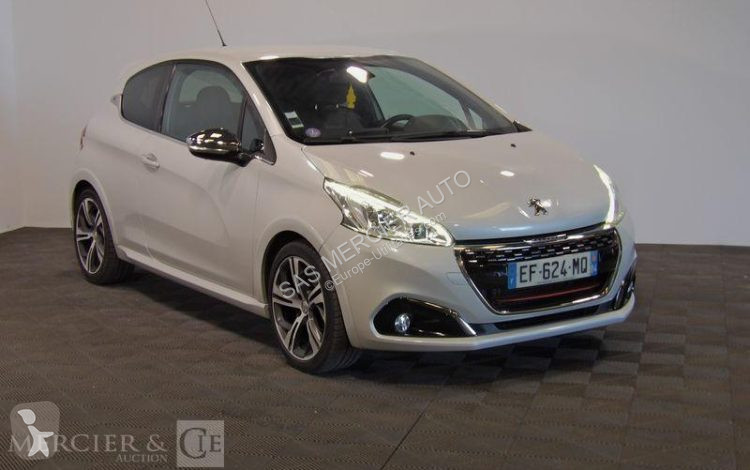 عربة نفعية Peugeot