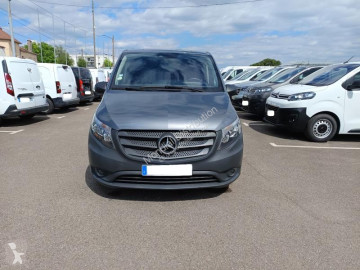 Fourgon Mercedes