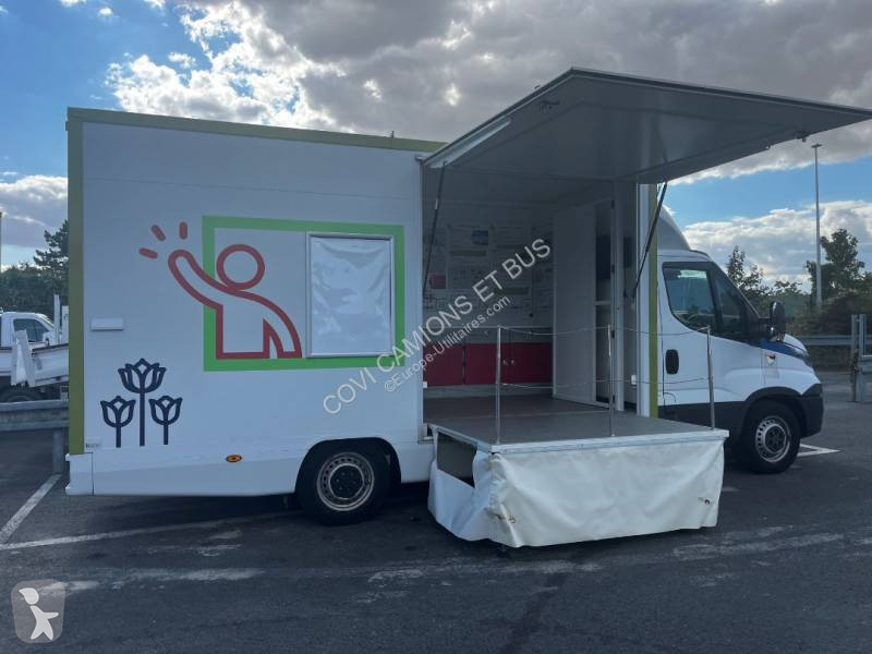 Лекотоварен автомобил Iveco