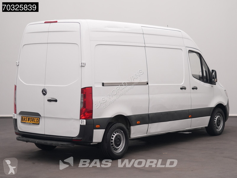 Bedrijfswagen Mercedes 311 CDI L2H2 Airco...