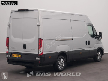 Furgon dostawczy Iveco