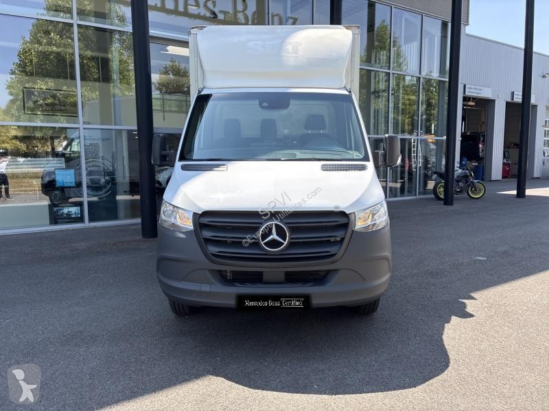 Mercedes Fg 515 CDI 43 3T5 First Propulsion...