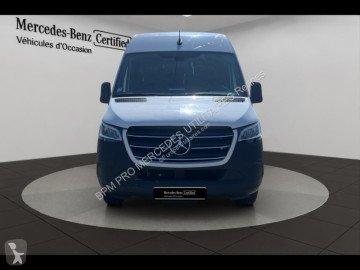 Fourgon Mercedes