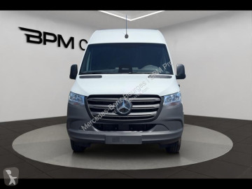 Caja cerrada Mercedes