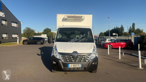 عربة نفعية برّاد Renault