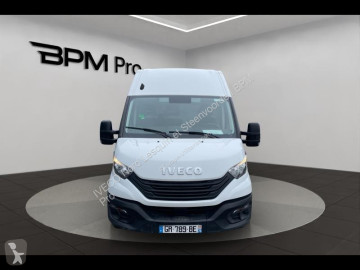 Fourgon Iveco