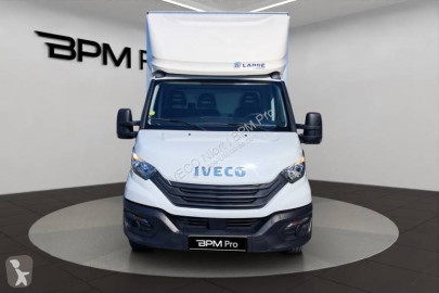 Dostawcza skrzynia o dużej pojemności Iveco